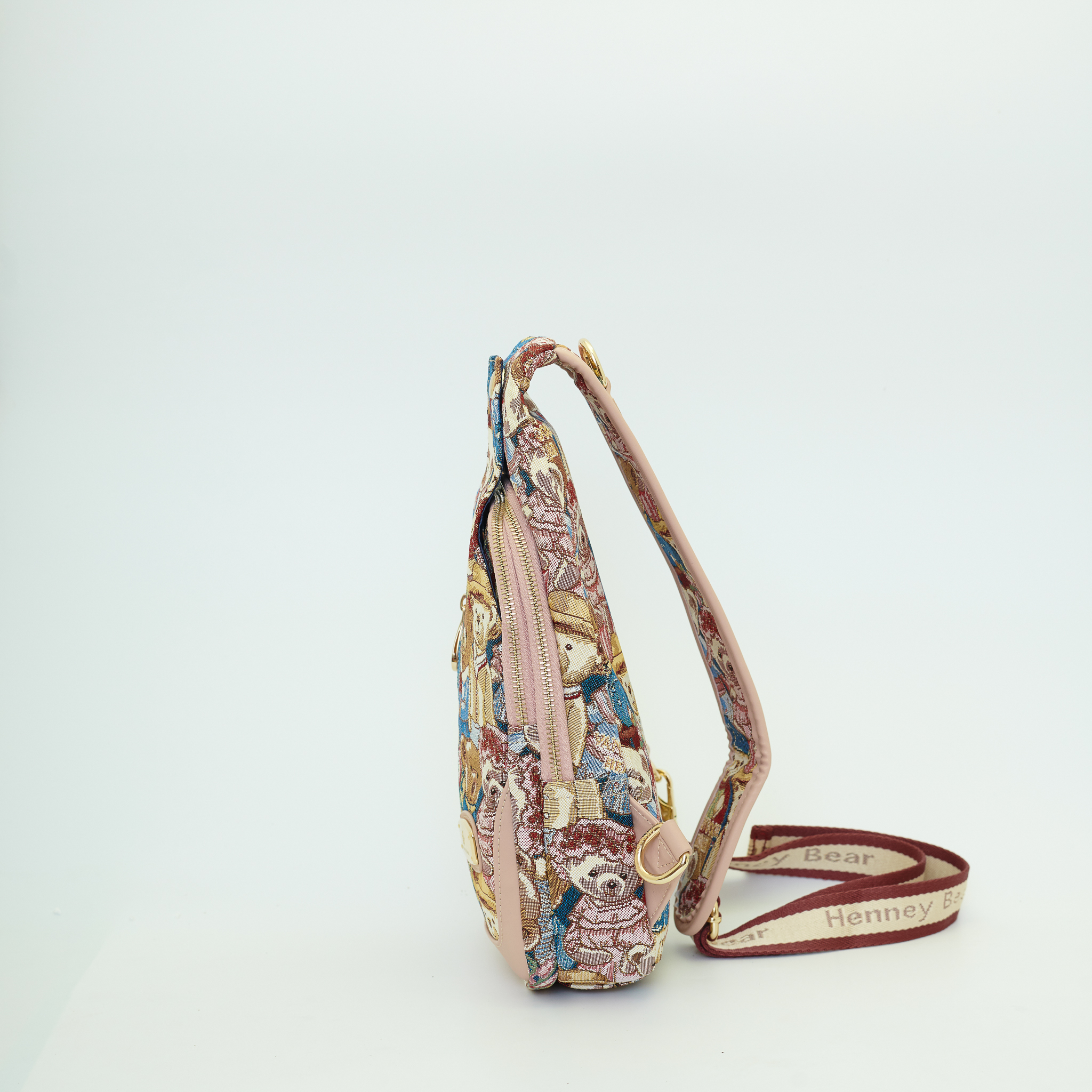 Henney Bear Chest bag H060 (Vincent bear) - Image 5