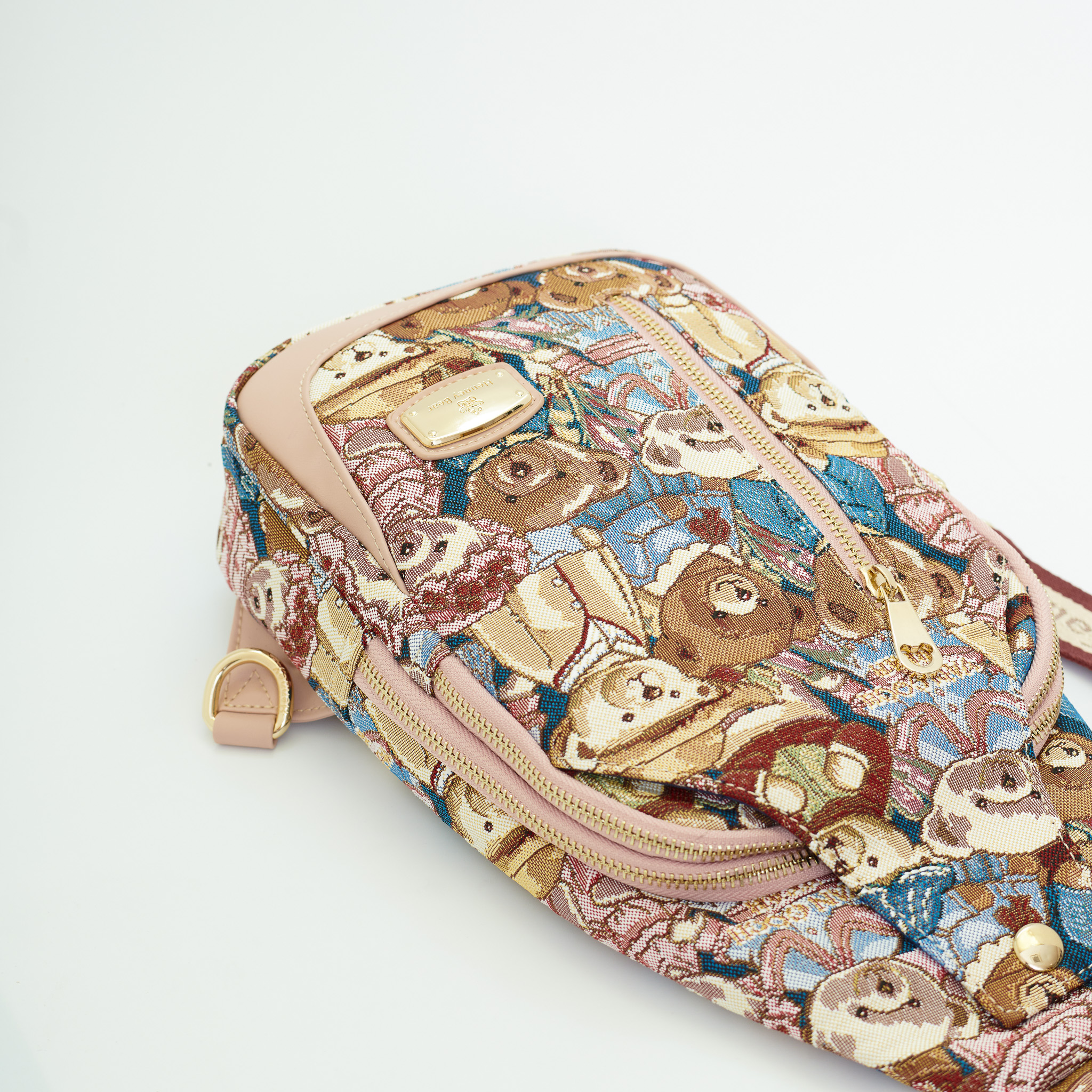 Henney Bear Chest bag H060 (Vincent bear) - Image 12