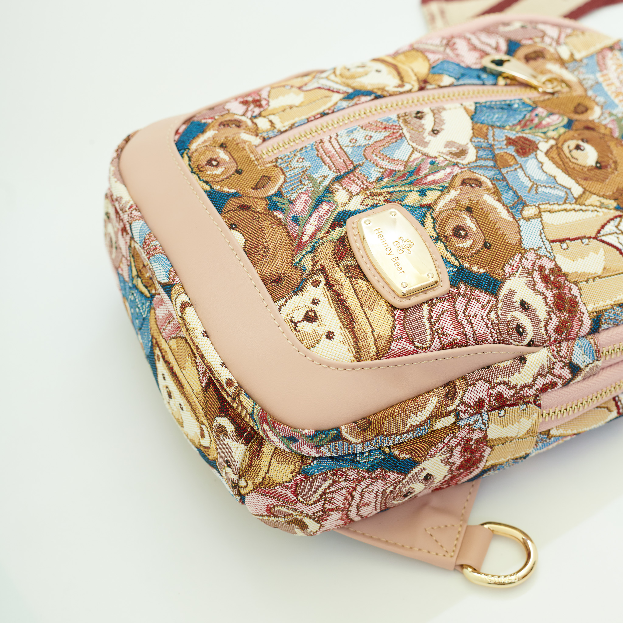 Henney Bear Chest bag H060 (Vincent bear) - Image 13